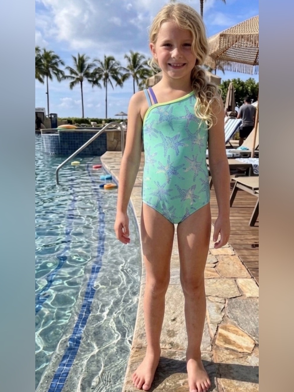 Lands’ End Girls One Shoulder Adjustable Starfish Print Swimsuit NWT